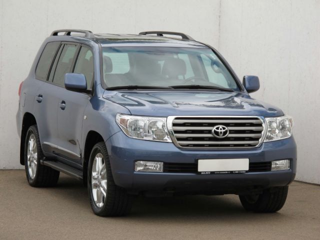 Toyota Land Cruiser V8 (2008–súčasnosť) - recenze