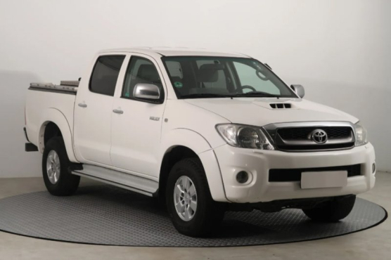 Toyota Hilux (2015 – současnost) - recenze