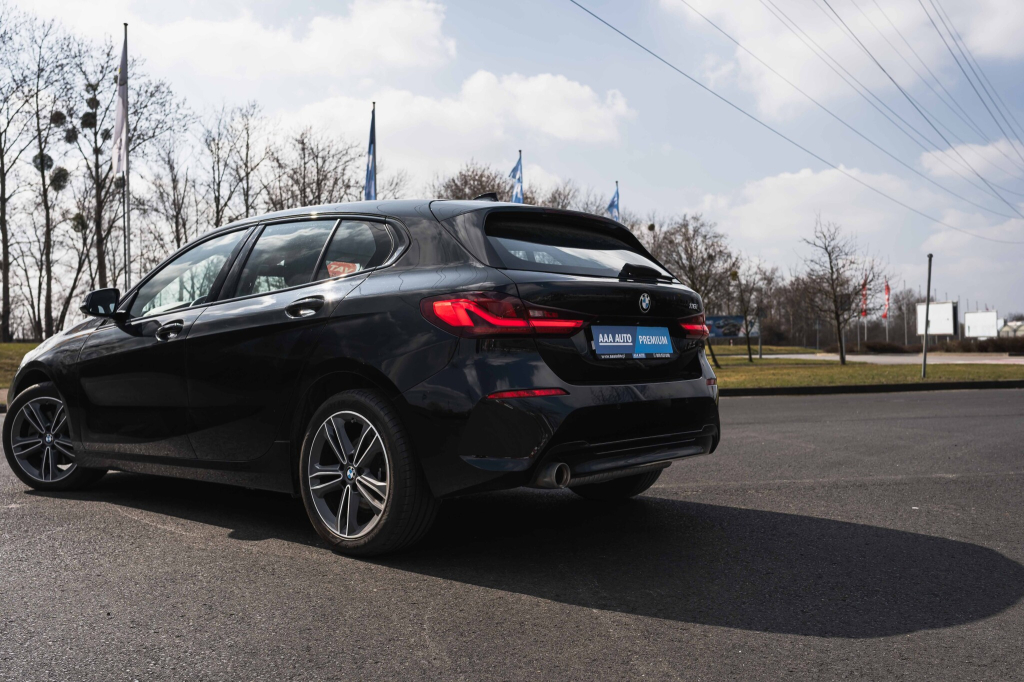 BMW 1
