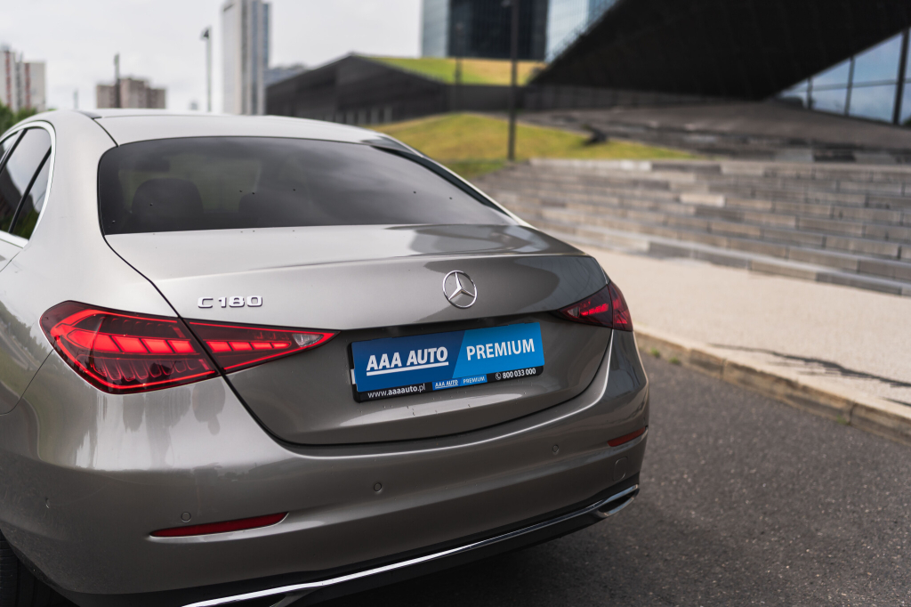 Mercedes-Benz C