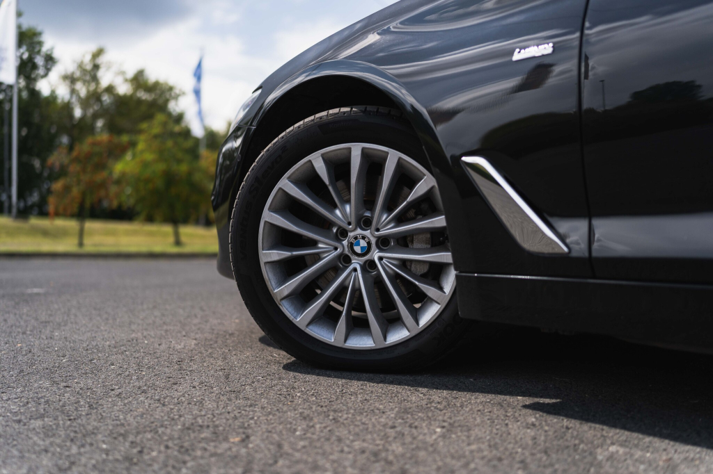 BMW 5