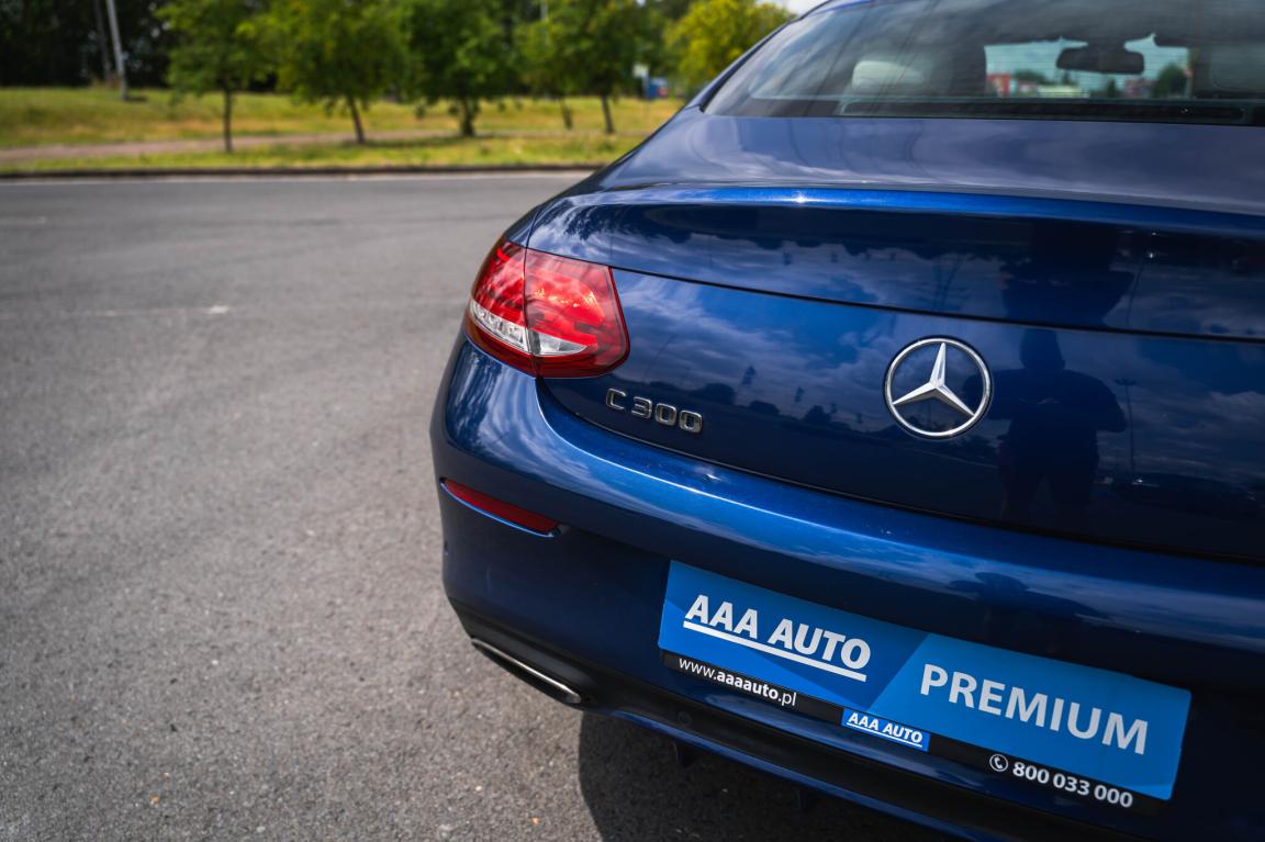 Mercedes-Benz C, 2016