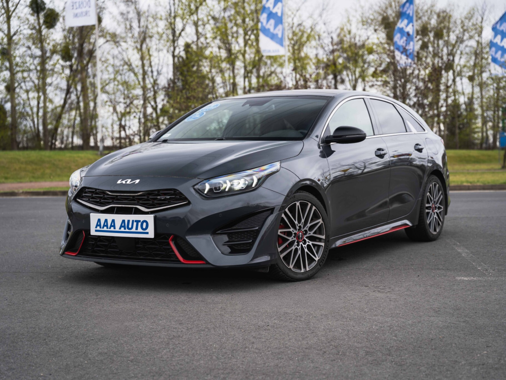 Kia ProCeed, 2022