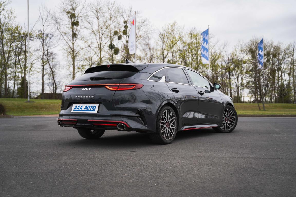 Kia ProCeed, 2022