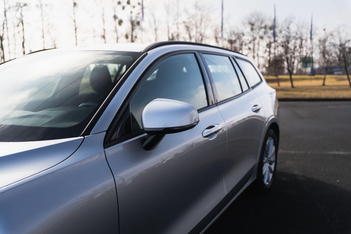 Volvo V60, 2021