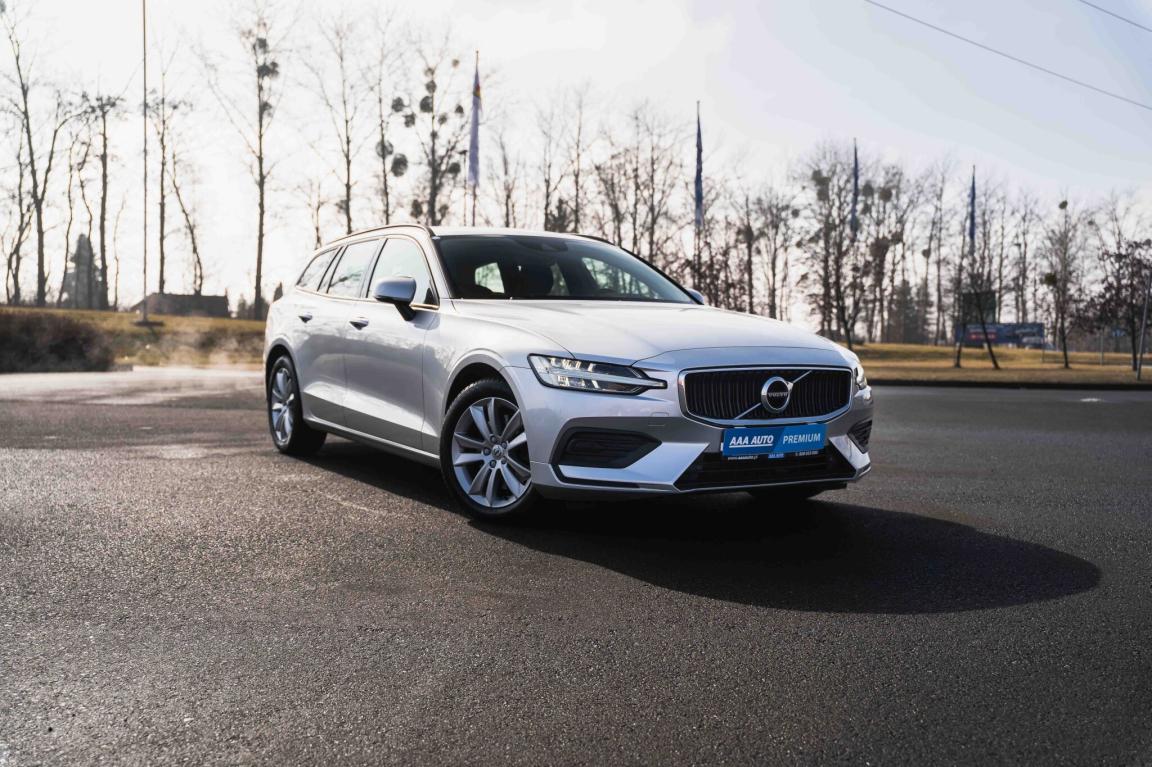 Volvo V60, 2021