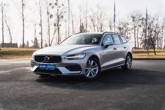 Volvo V60 B4