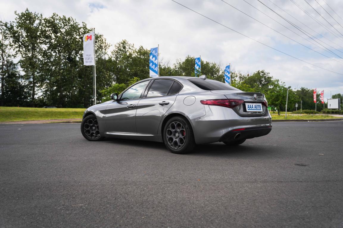 Alfa Romeo Giulia, 2018