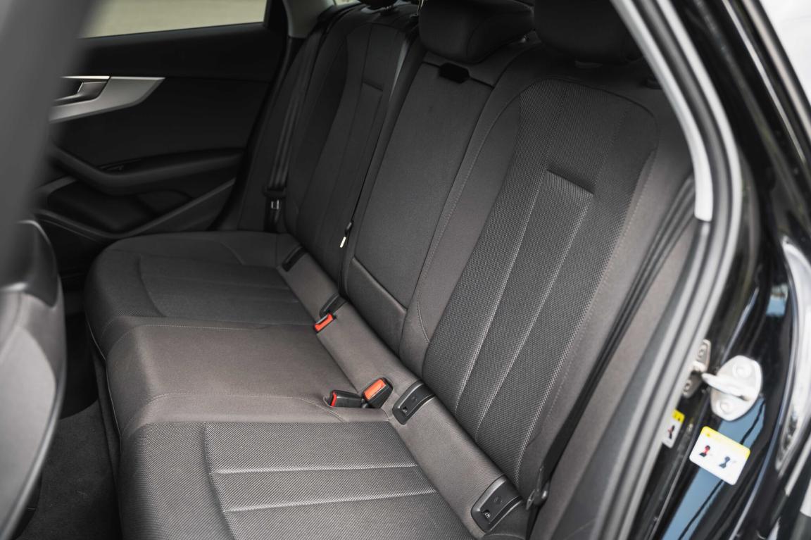 Audi A4, 2021