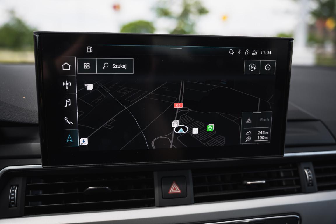 Audi A4, 2021