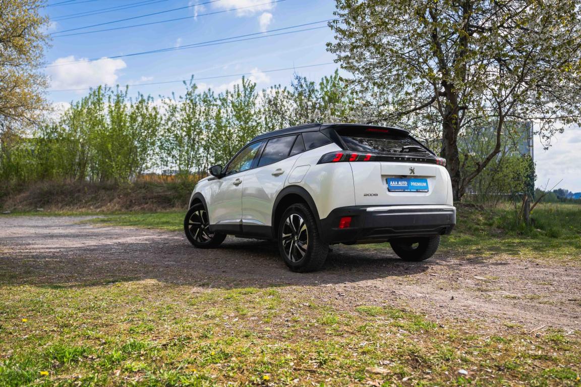 Peugeot 2008, 2021