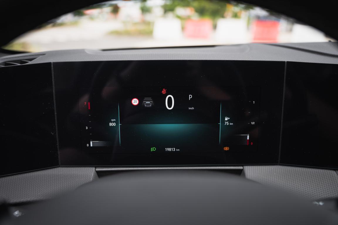 Opel Astra, 2025