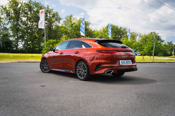 Kia ProCeed