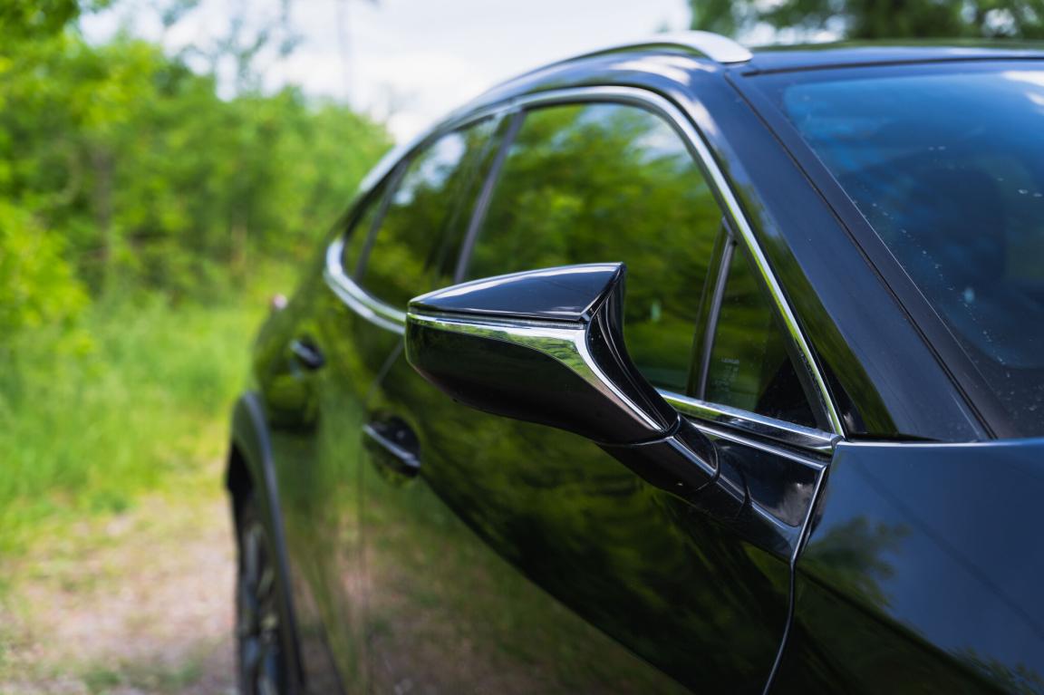 Lexus UX, 2020