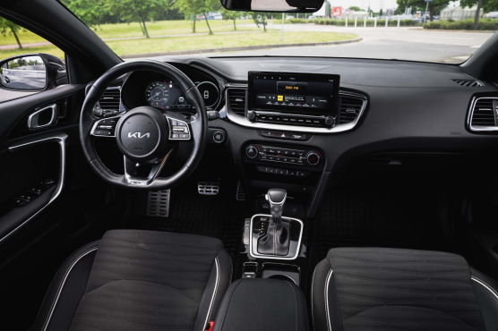 Kia ProCeed