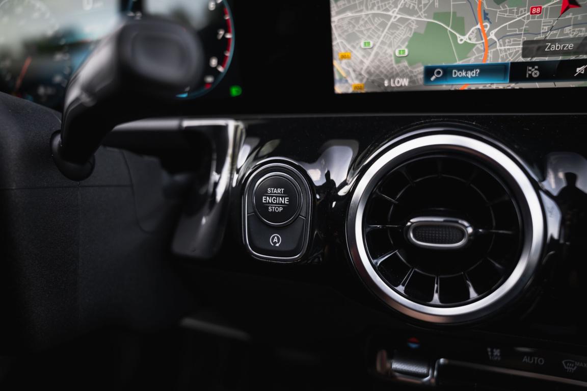 Mercedes-Benz GLA, 2020