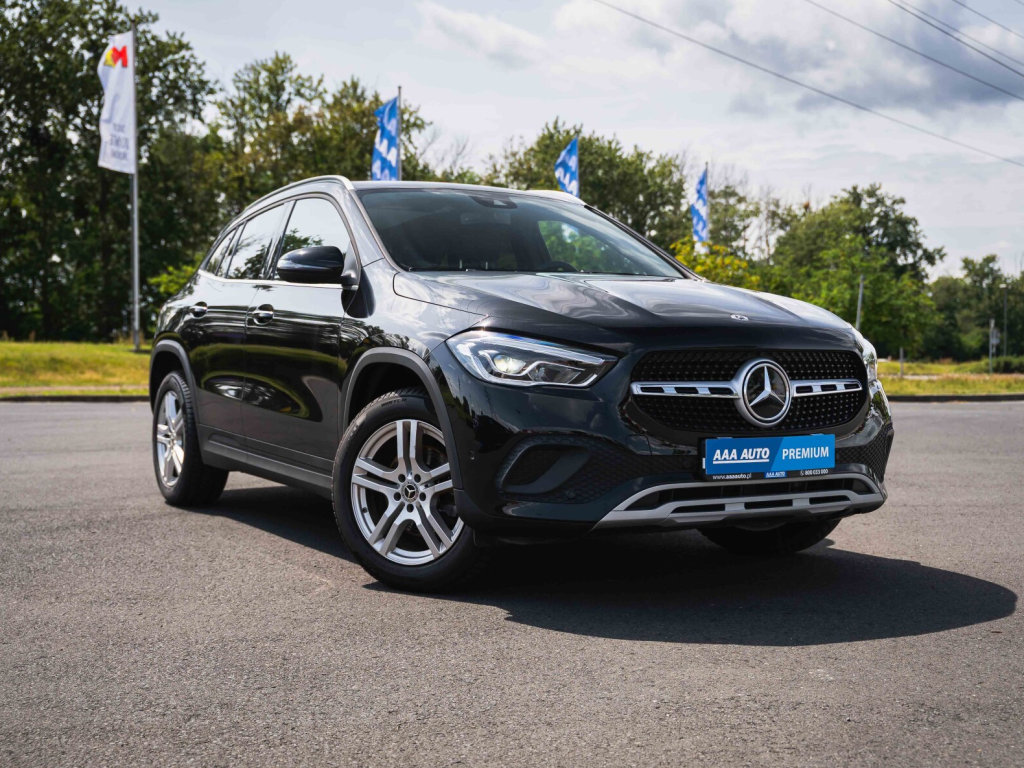 Mercedes-Benz GLA, 2020