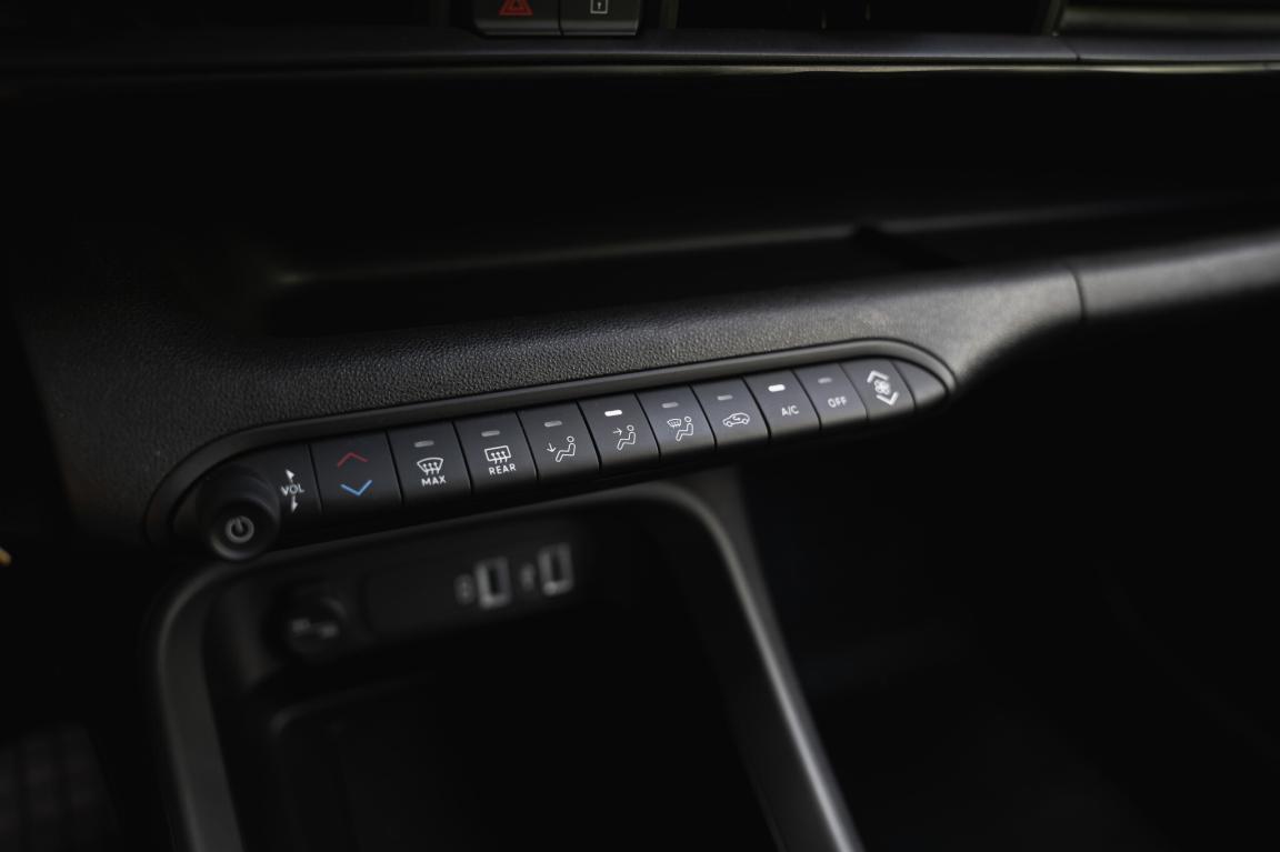 Jeep Avenger, 2023