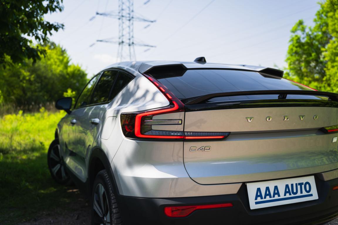 Volvo C40, 2022