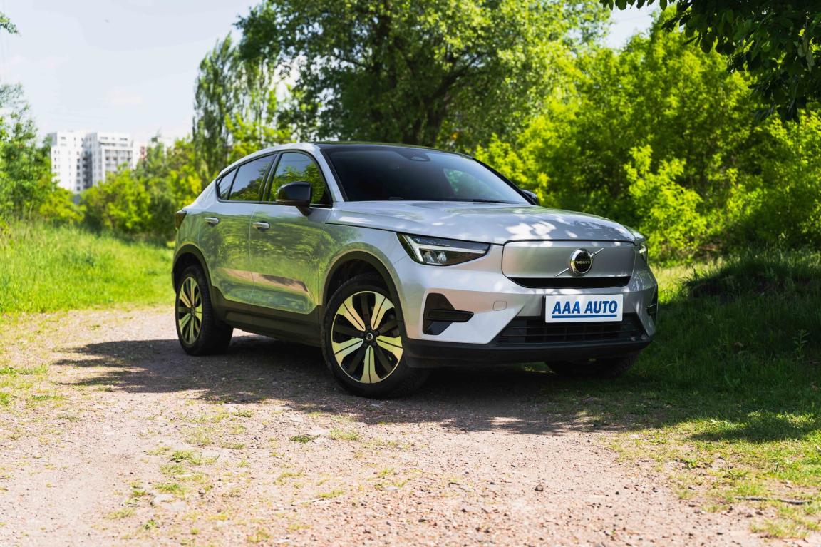 Volvo C40, 2022