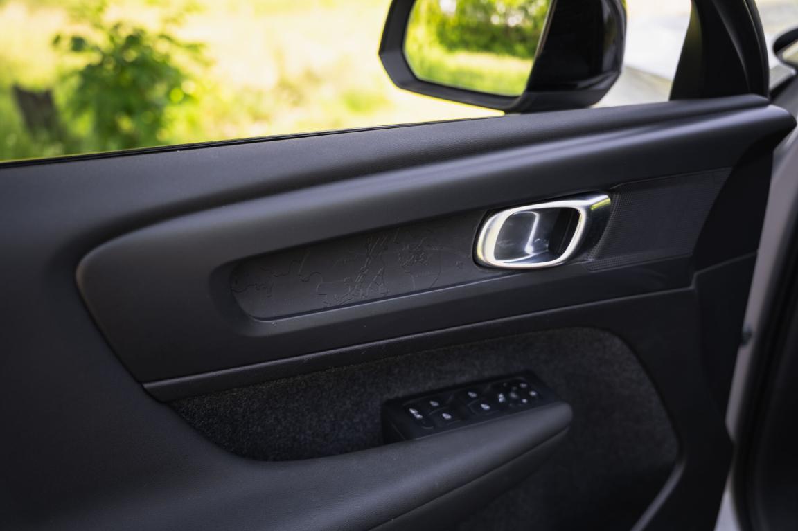 Volvo C40, 2022