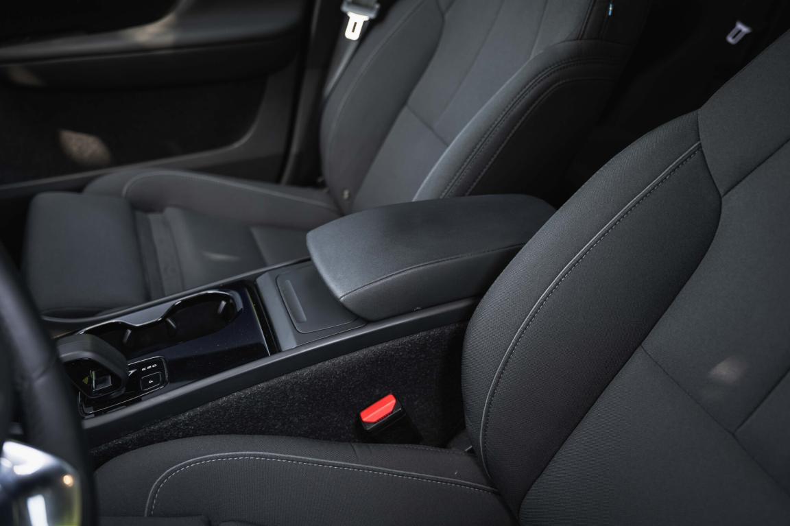 Volvo C40, 2022