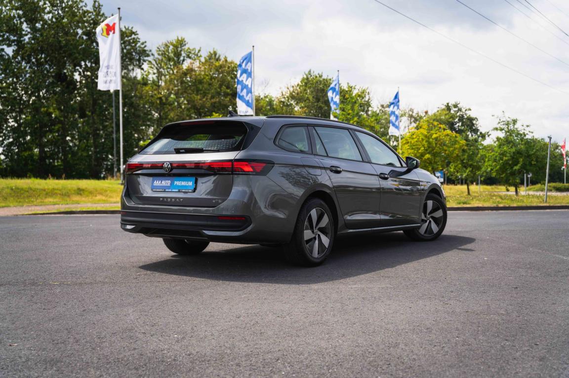 Volkswagen Passat, 2024
