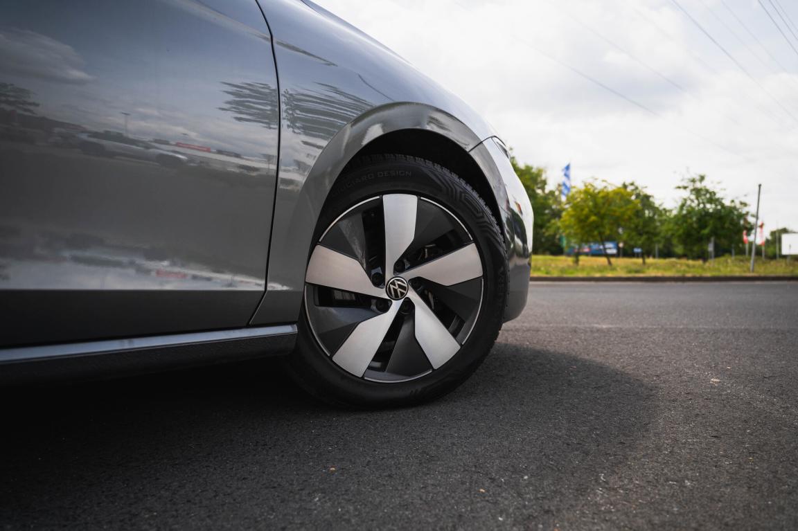 Volkswagen Passat, 2024