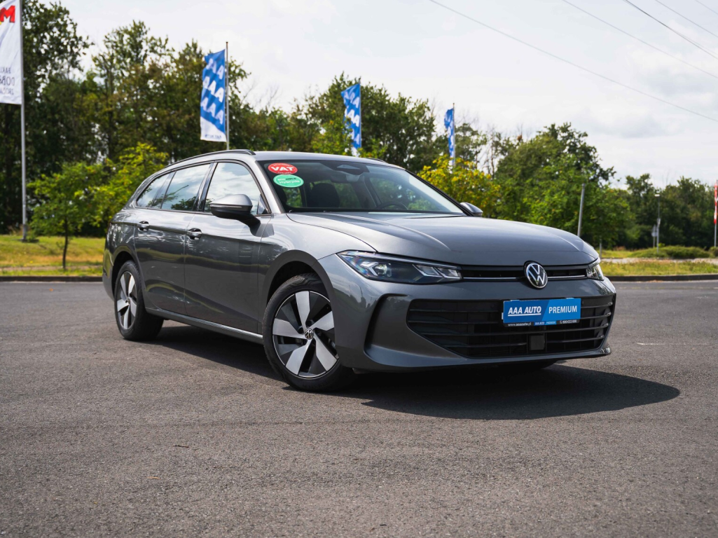Volkswagen Passat, 2024