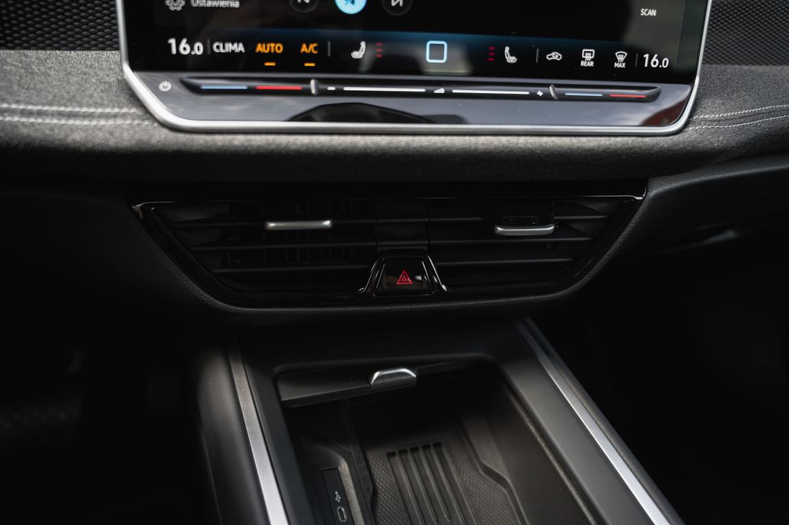 Volkswagen Passat, 2024
