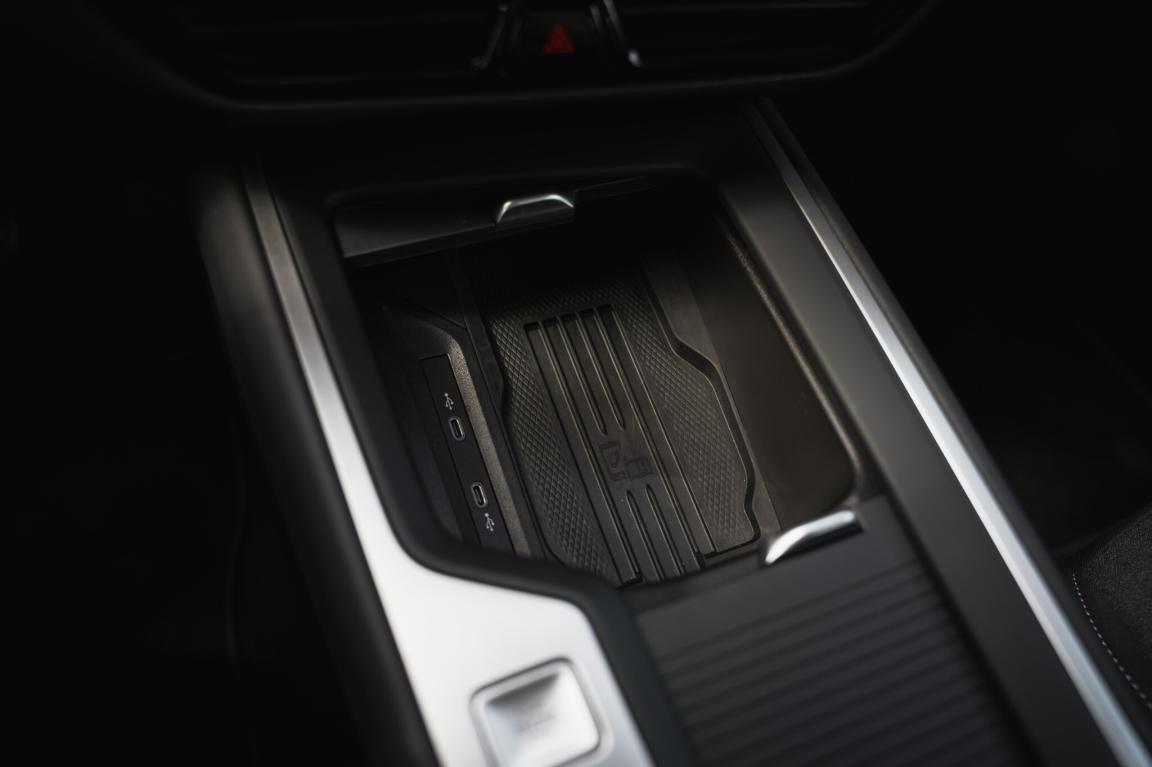 Volkswagen Passat, 2024