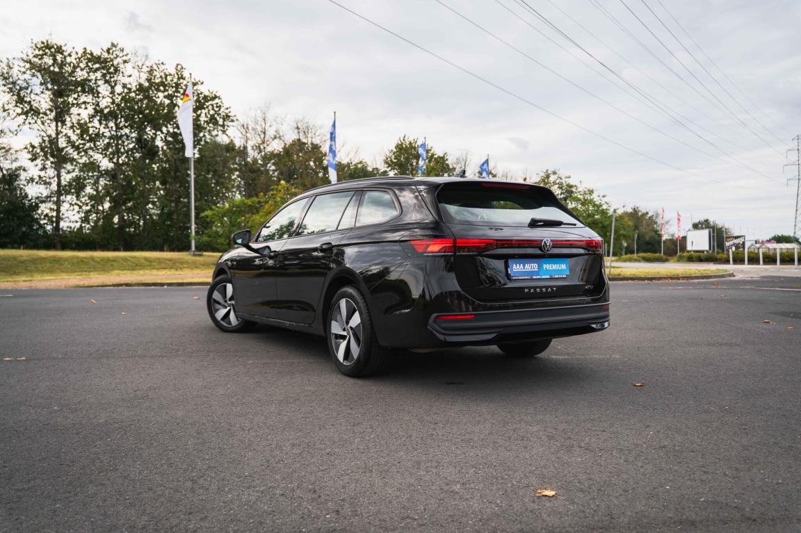Volkswagen Passat, 2024