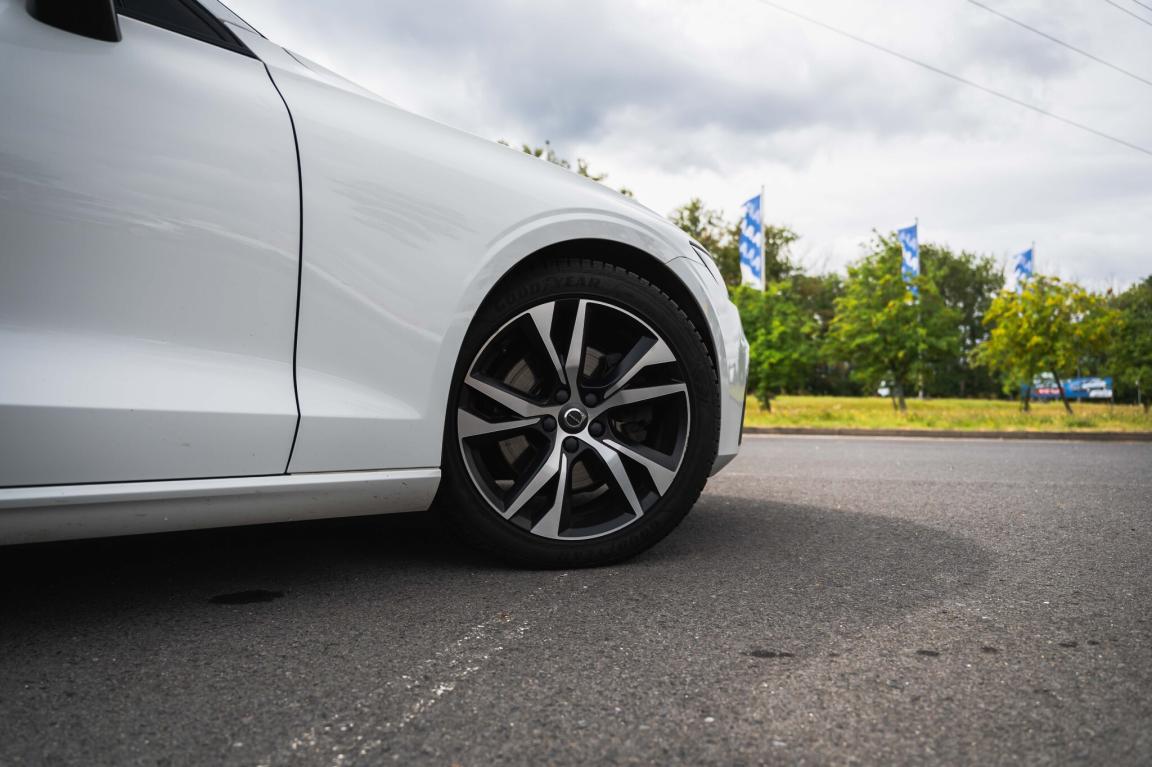 Volvo V60, 2020