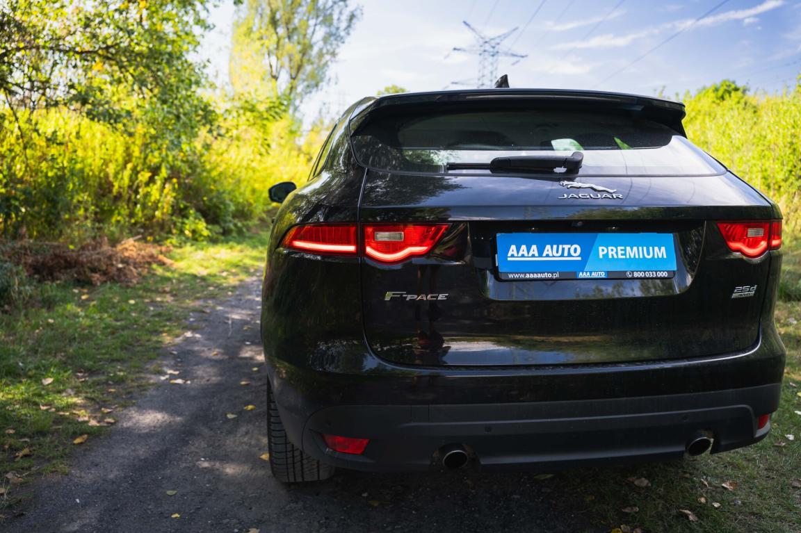 Jaguar F-Pace, 2020