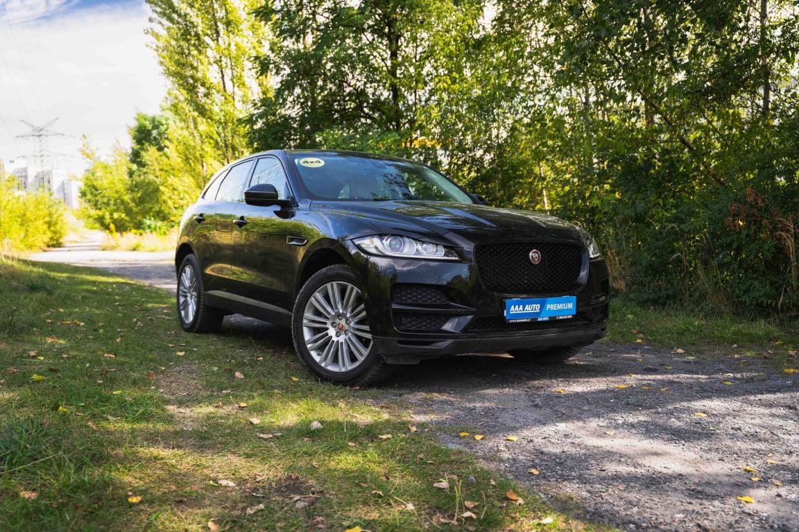 Jaguar F-Pace, 2020