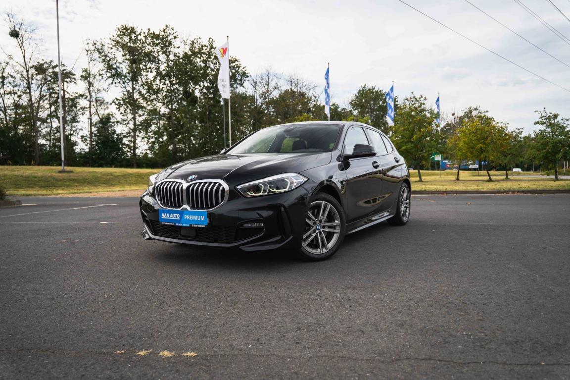 BMW 1, 2022