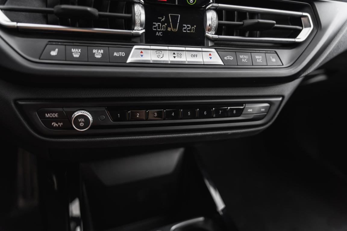 BMW 1, 2022