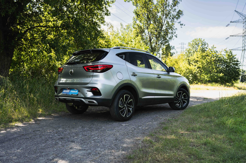 MG ZS SUV