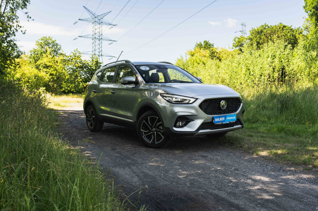 MG ZS SUV