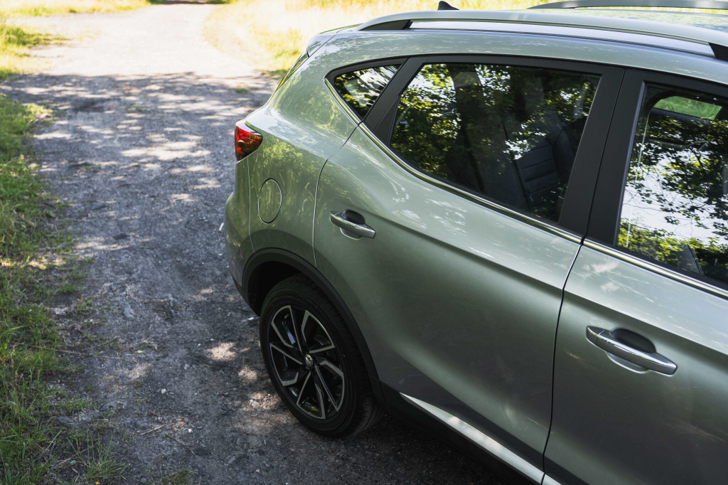 MG ZS SUV