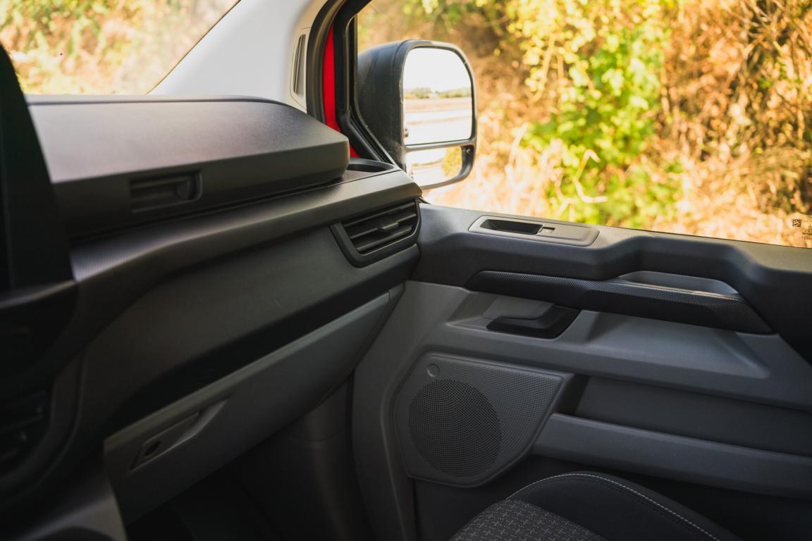 Ford Transit Custom, 2024