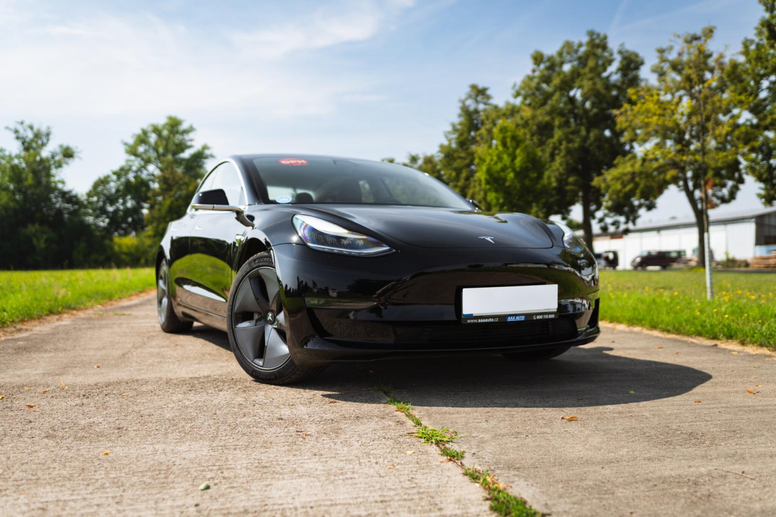 Tesla Model 3 Long Range 4WD 73kWh, 2019, Long Range 4WD 73kWh, 324kW, 4x4