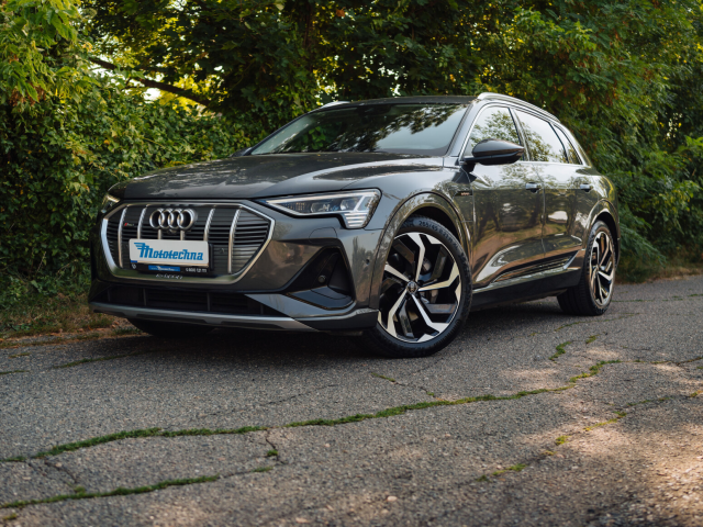 Audi e-tron