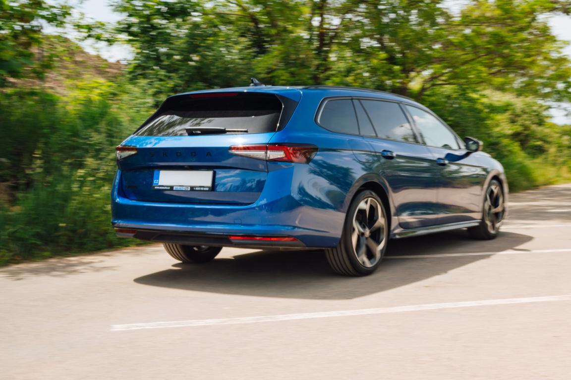 Škoda Superb, 2025