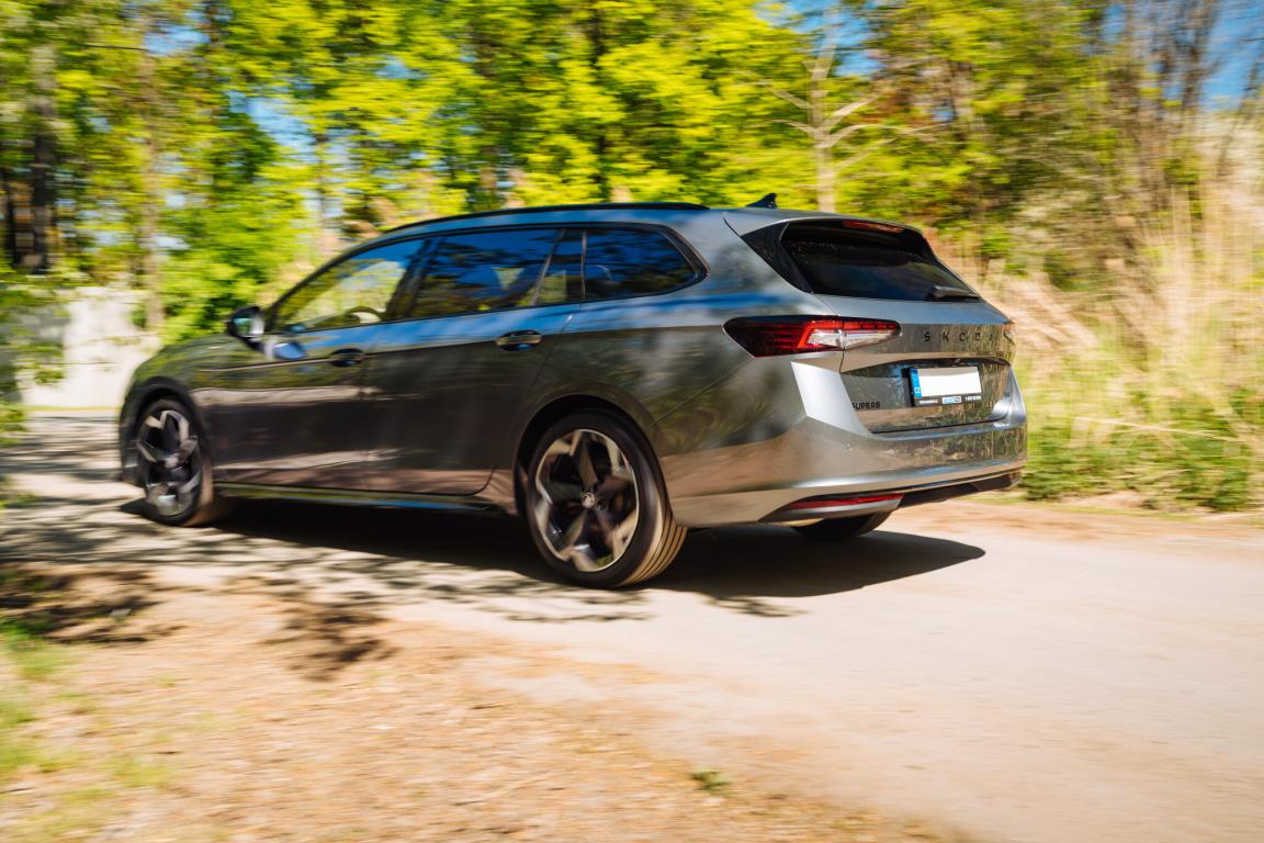 Škoda Superb, 2025