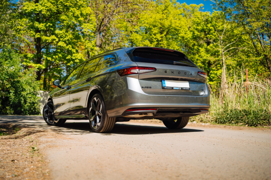Škoda Superb