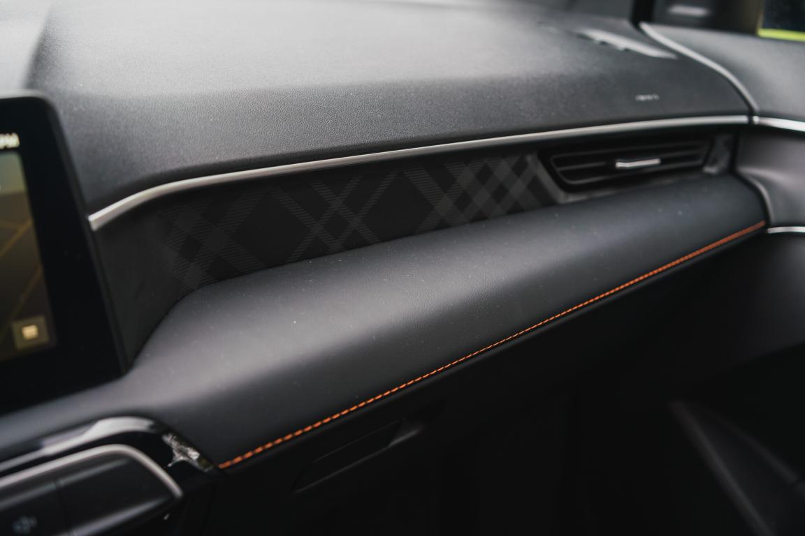 MG 3, 2025