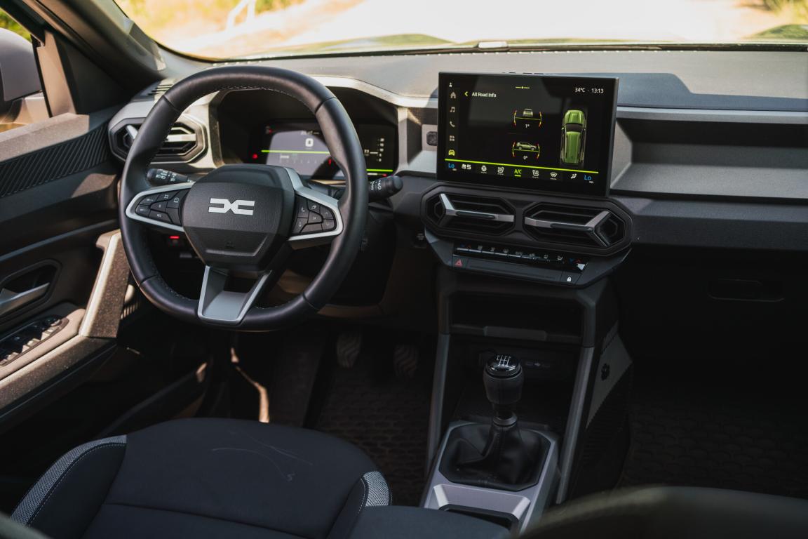 Dacia Bigster, 2025