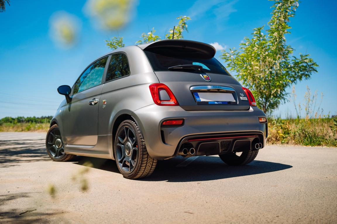 Abarth 595, 2021