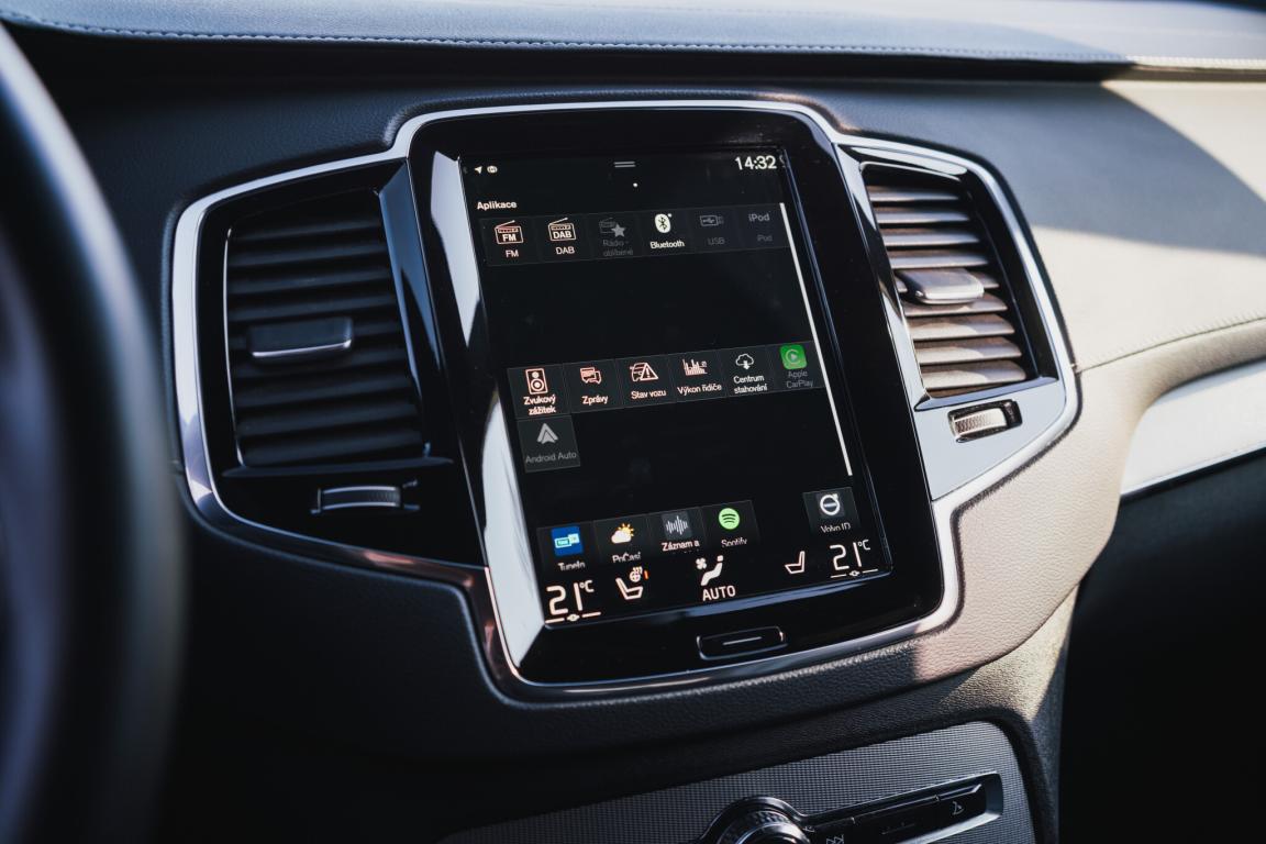 Volvo XC90, 2022